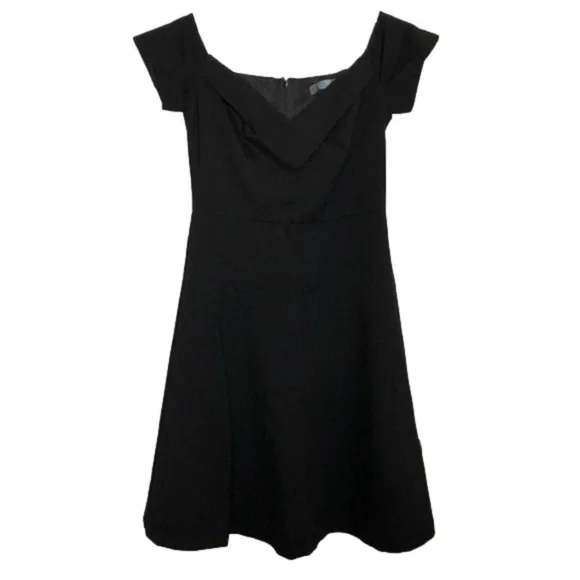 NWT - EVA FRANCO Black Lovey Dress Off the Shoulder Fit & Flare Tulle Size 12 - Picture 2 of 11